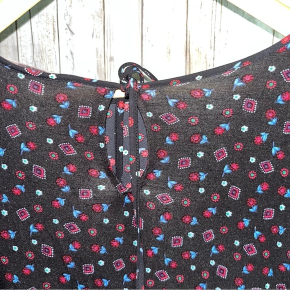 Loft Black Floral Blouse - Picture 5 of 6